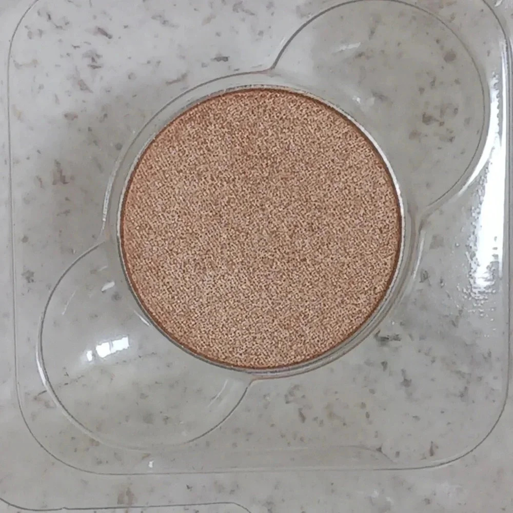 Lancôme Color Design Eyeshadow Refill - Picture 2 of 5